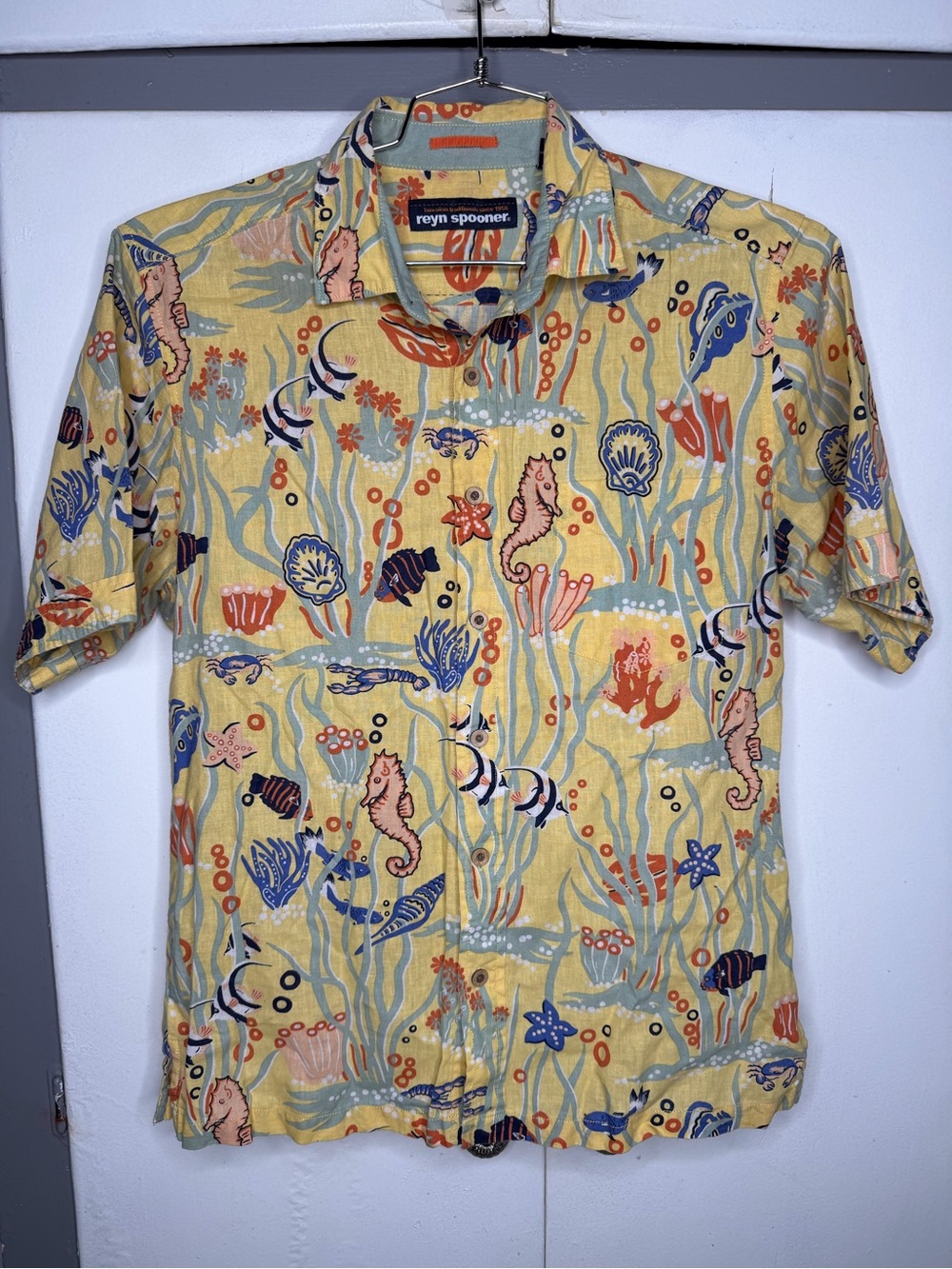 Reyn Spooner Yellow Tropical Fish Short-Sleeve Button Up Linen Cotton Shirt Med